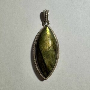 Very Rare Vintage Green Labradorite set in Silver